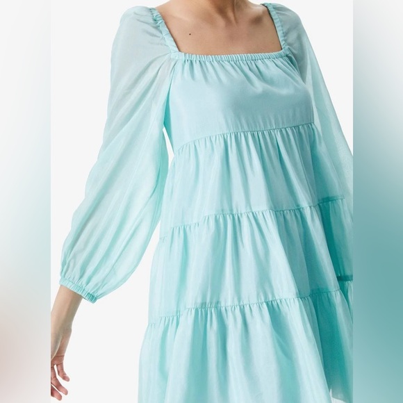 Alice + Olivia | Rowen Tiered Tunic Minidress - Picture 2 of 6